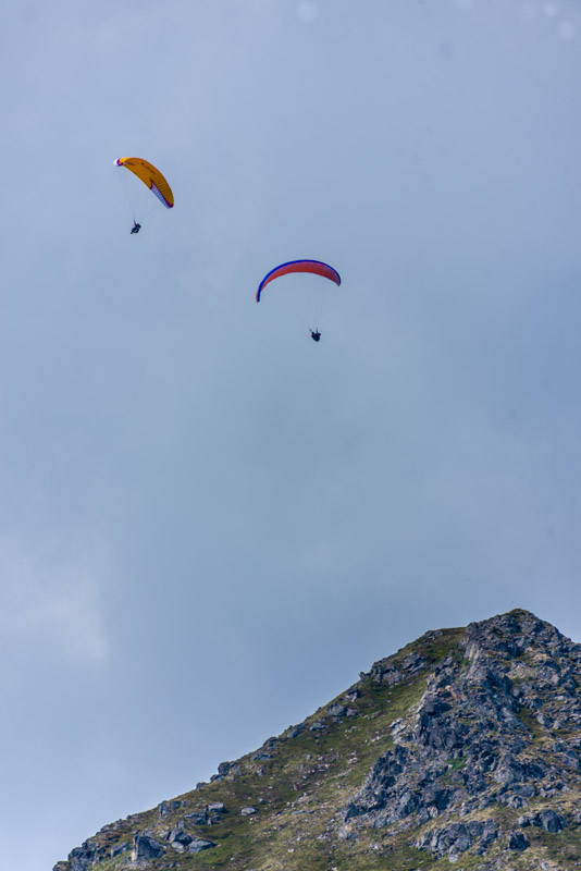 paragliders in New Zealand