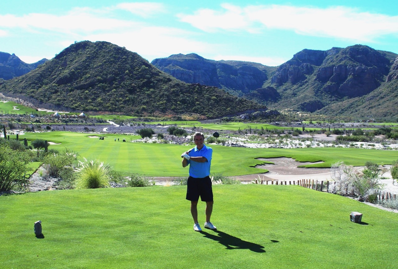 tim cotroneo golfing in Mexico