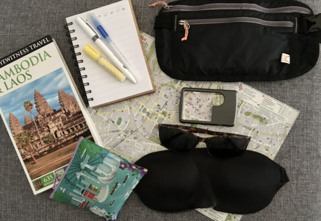 travel accessories for travel writers